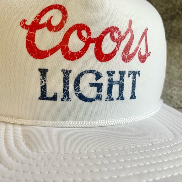 Urban Outfitters x The Laundry Room Coors Light 1980 Trucker Hat - Picture 12 of 16